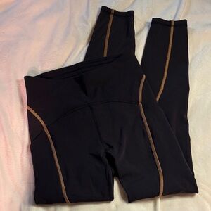 Lululemon power thru 25” sz 4